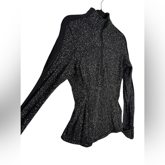 Lululemon Women’s Run Briskly 1/2 Zip Pocket Jacket Size 8 Style W3BVAS - Picture 3 of 11